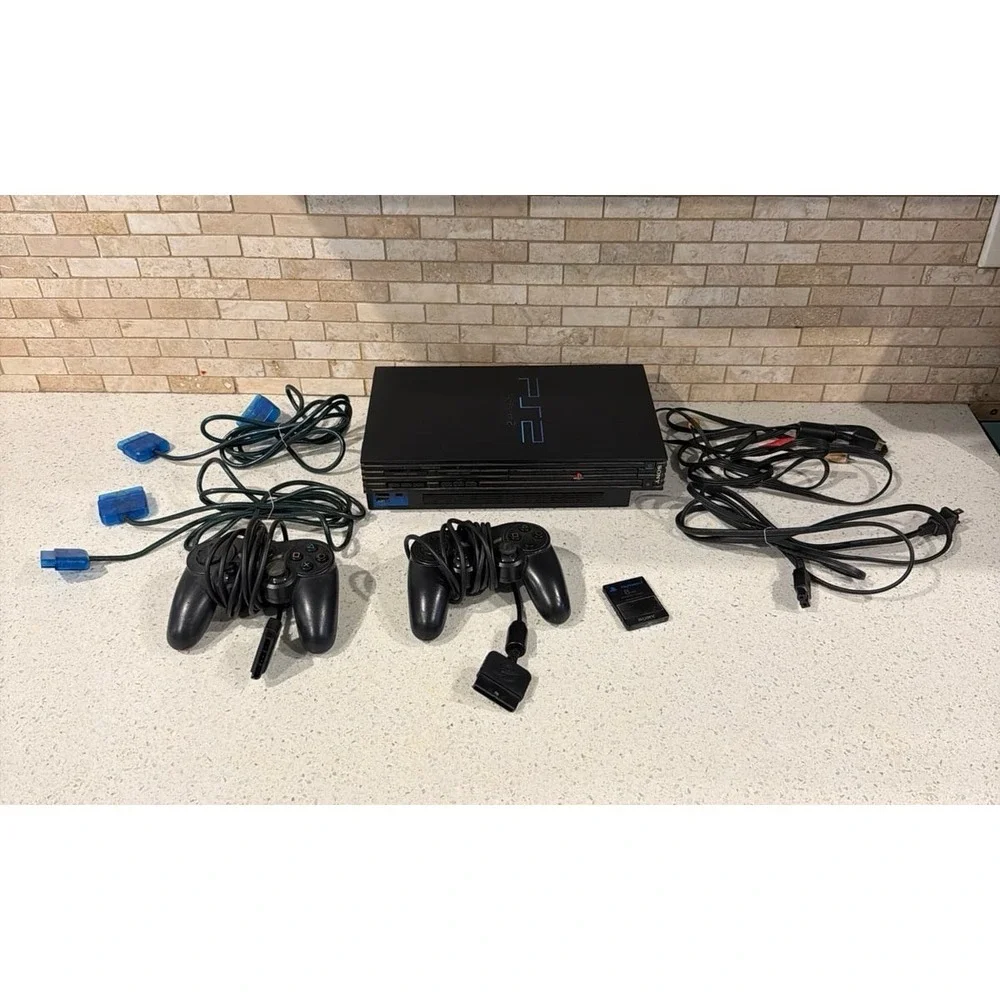 Sony PlayStation 2 PS2 SCPH-30001R Console For Parts Repair No Power Untested